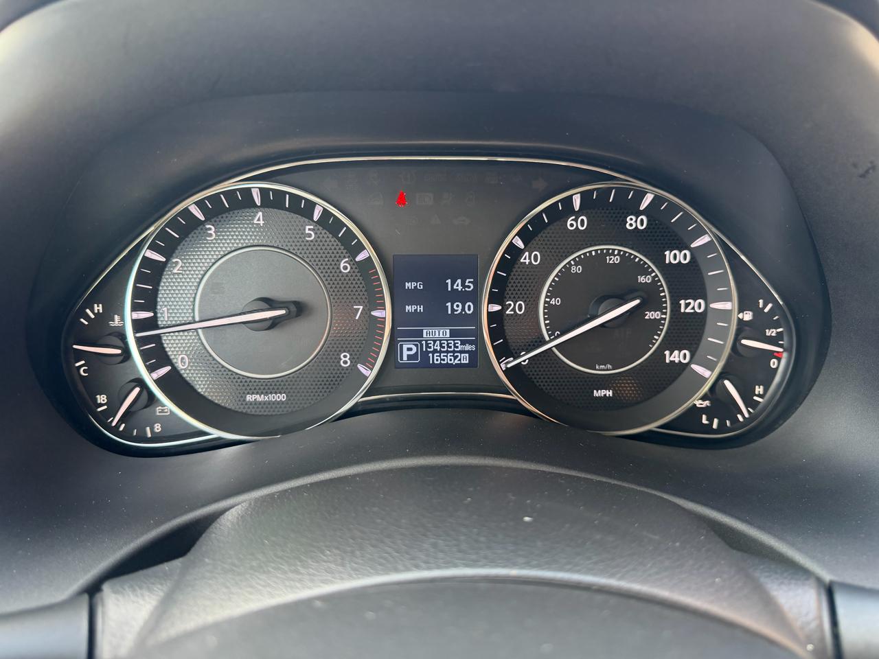 Nissan Armada Platinum AWD 2020