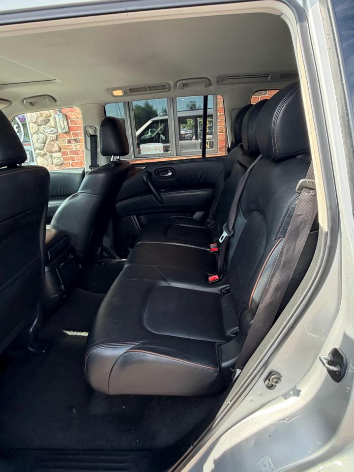 Nissan Armada Platinum AWD 2020