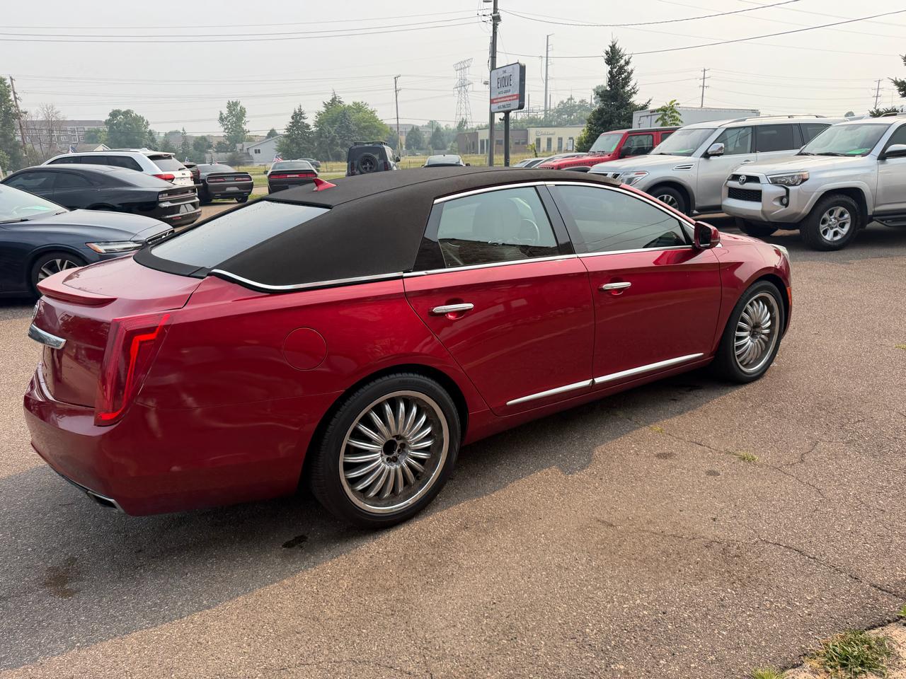 Cadillac XTS Base 2013