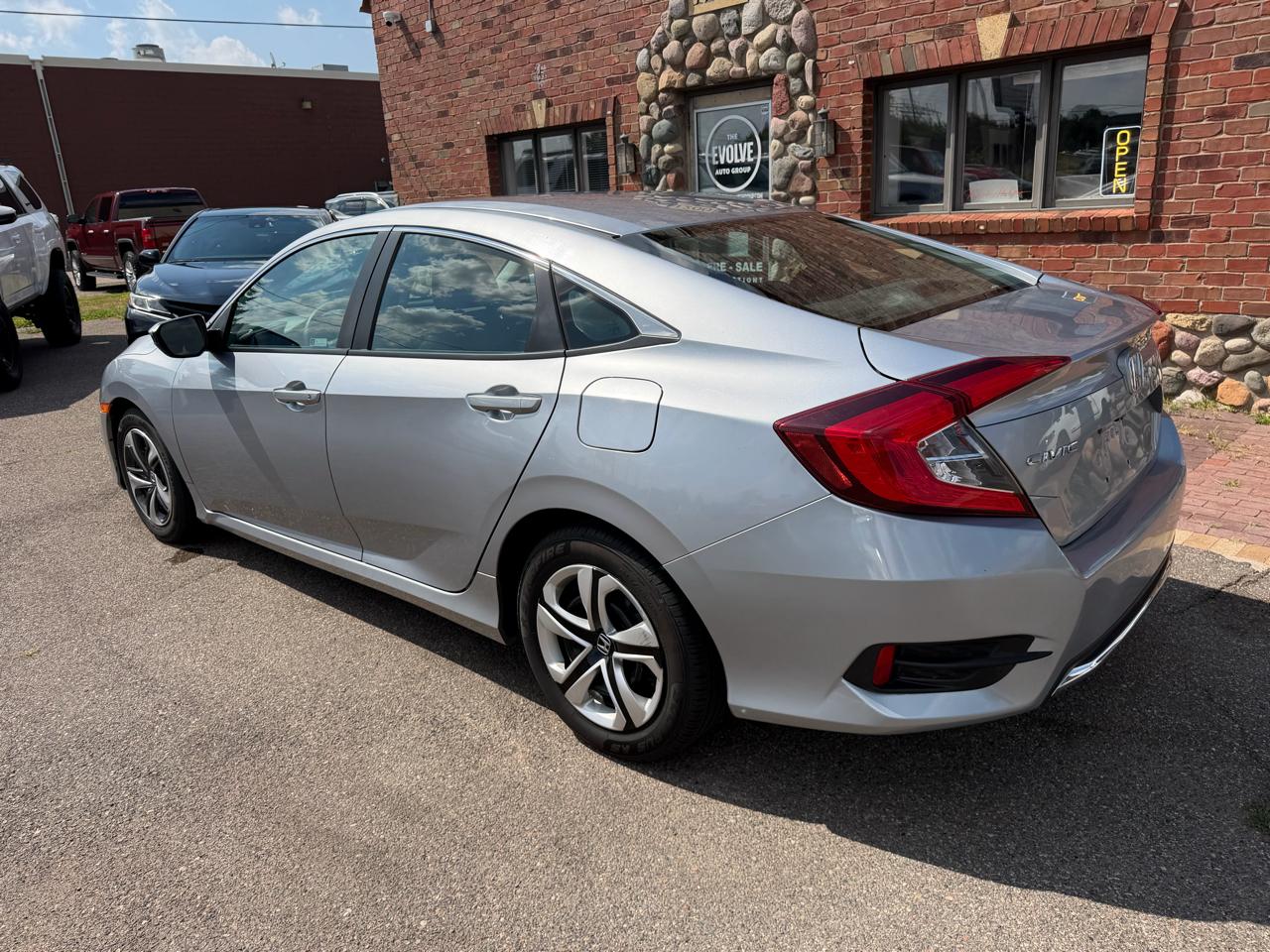 Honda Civic LX Honda Sensing Sedan CVT 2020