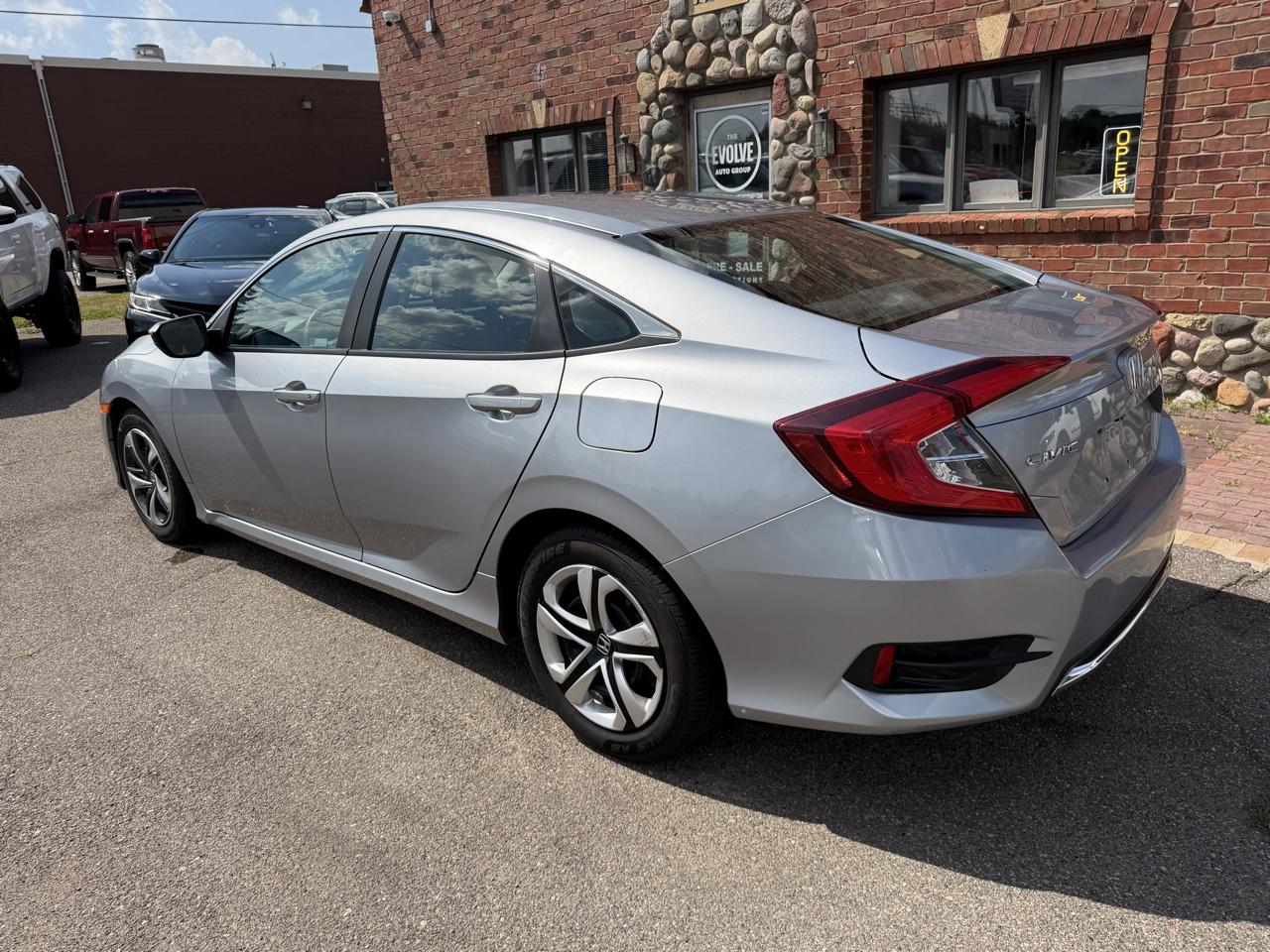 Honda Civic LX CVT 2020