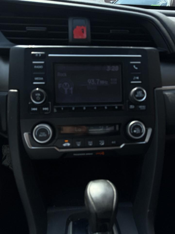 Honda Civic LX CVT 2020