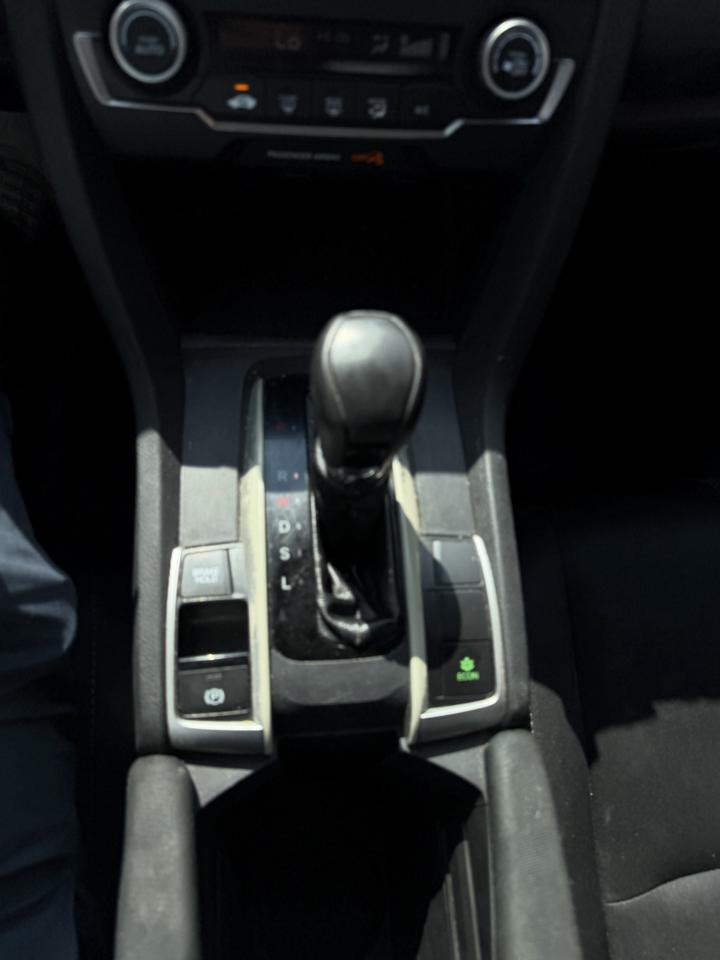 Honda Civic LX CVT 2020