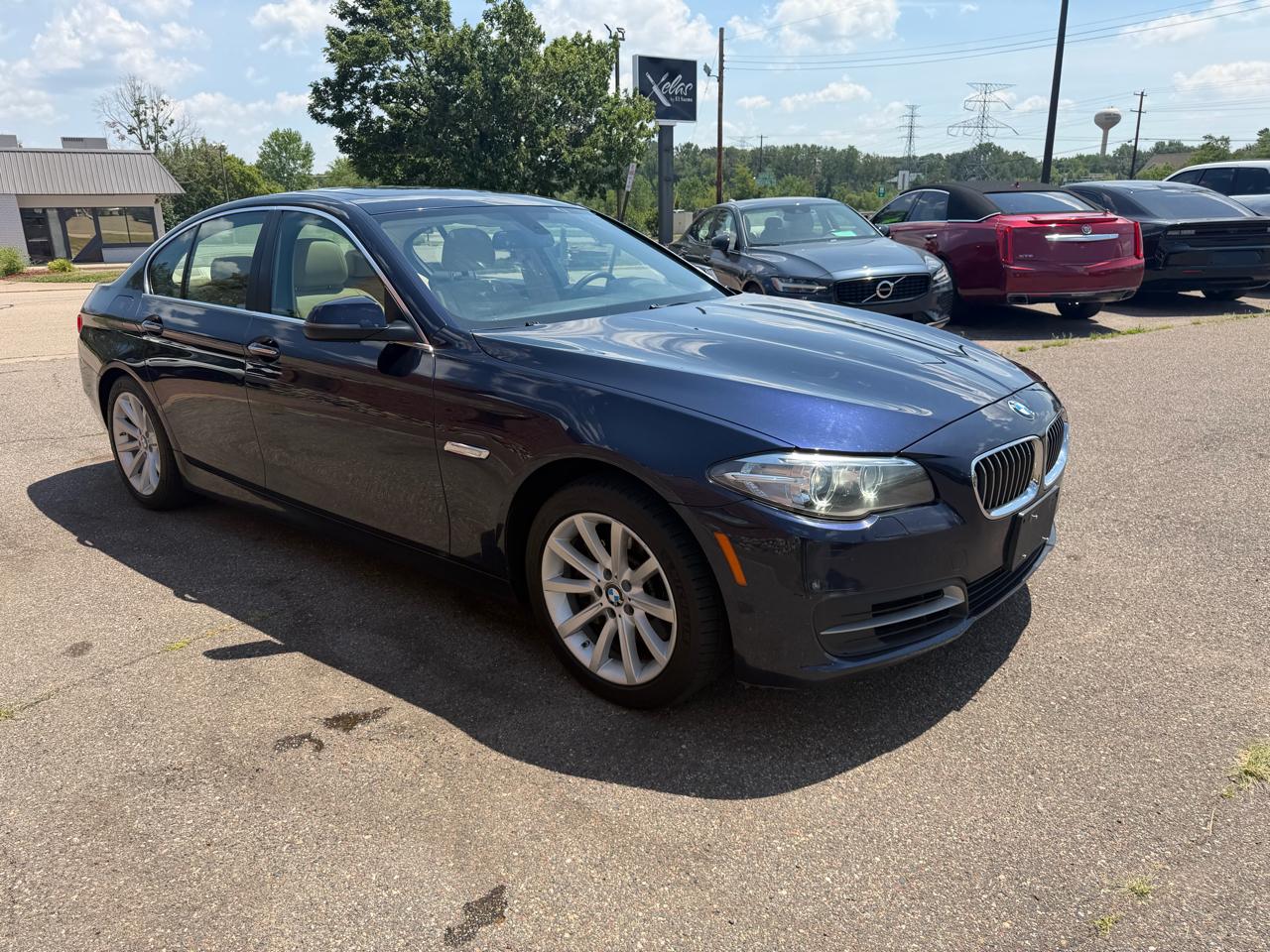 BMW 5-Series 535i xDrive 2014
