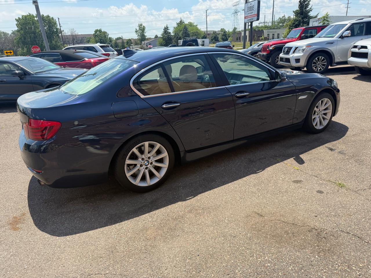BMW 5-Series 535i xDrive 2014