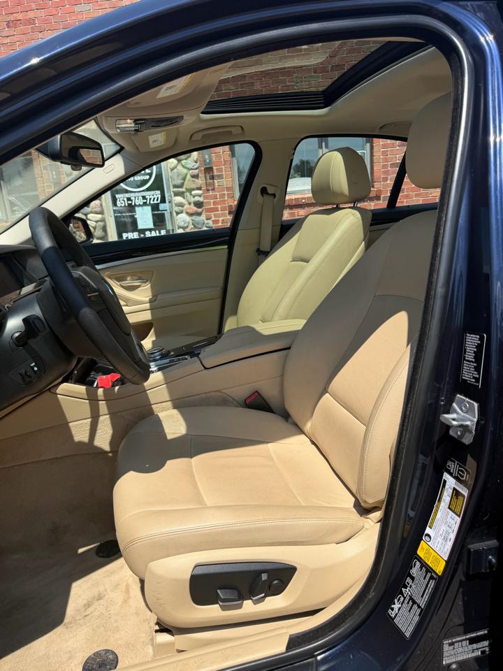 BMW 5-Series 535i xDrive 2014