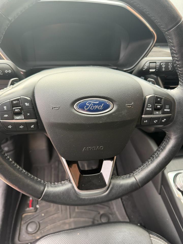 Ford Escape Titanium 4WD 2020