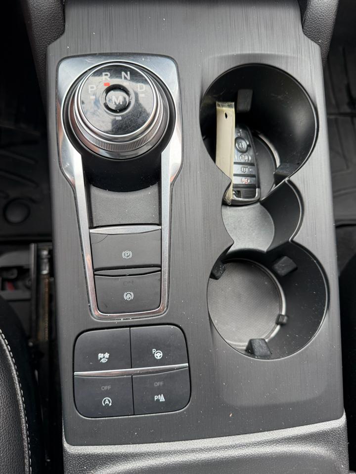 Ford Escape Titanium 4WD 2020