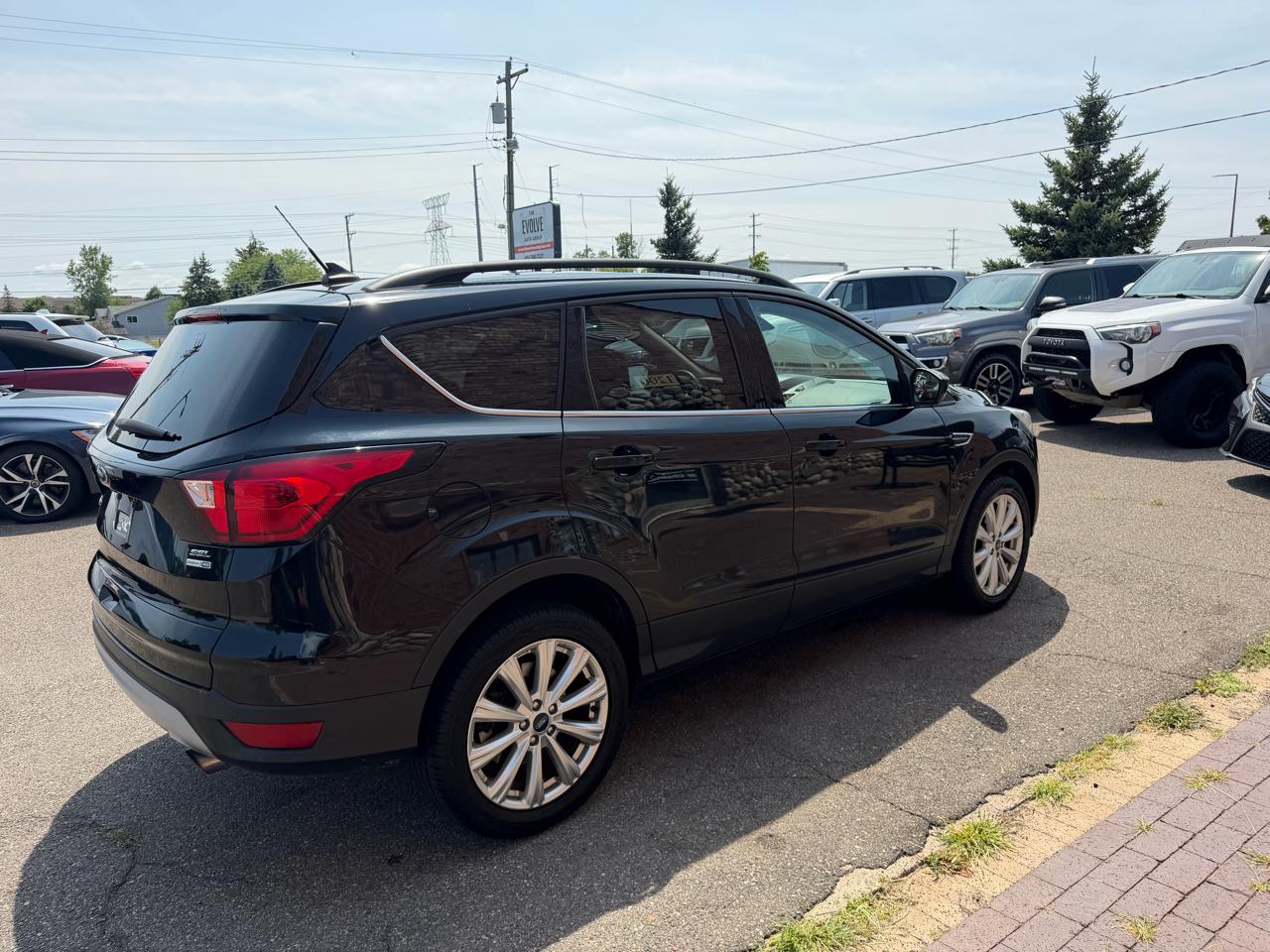 Ford Escape SEL 4WD 2019