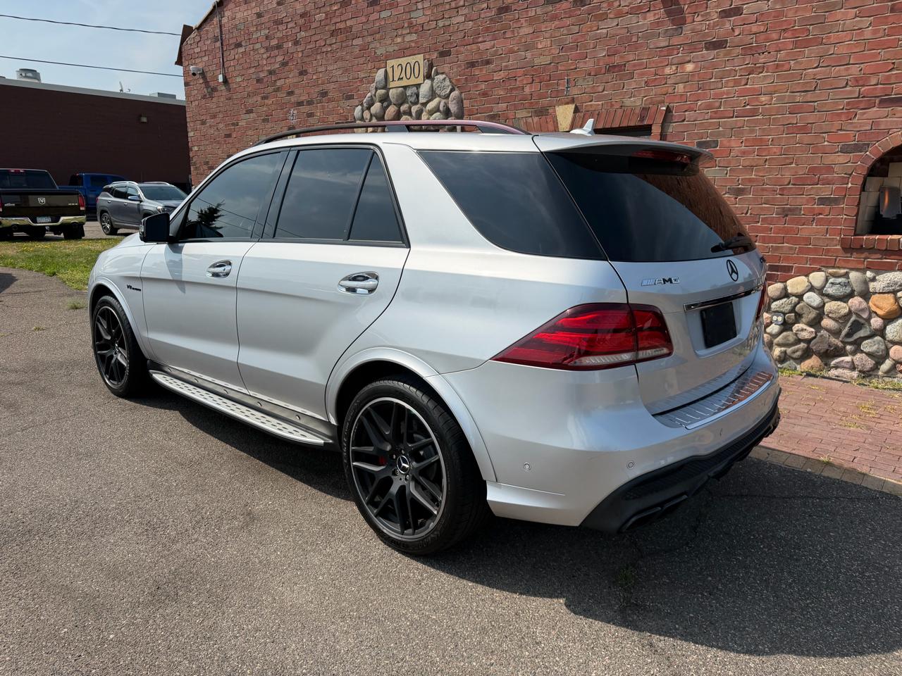 Mercedes-Benz GLE-Class GLE63 AMG 4MATIC 2016