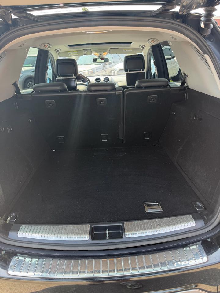 Mercedes-Benz M-Class ML550 2010
