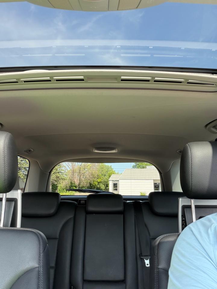 Mercedes-Benz M-Class ML550 2010