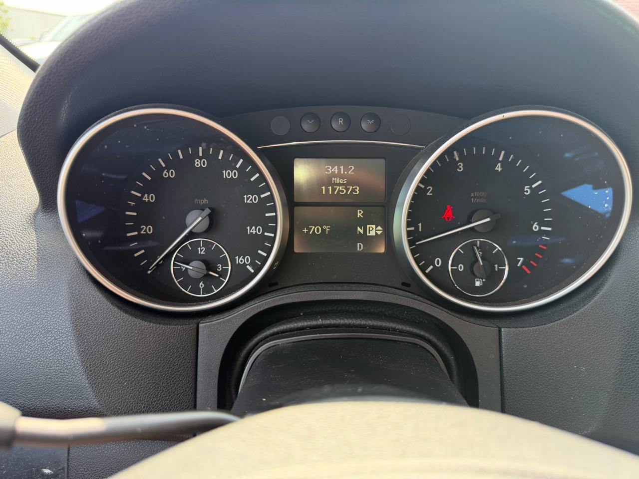 Mercedes-Benz M-Class ML550 2010