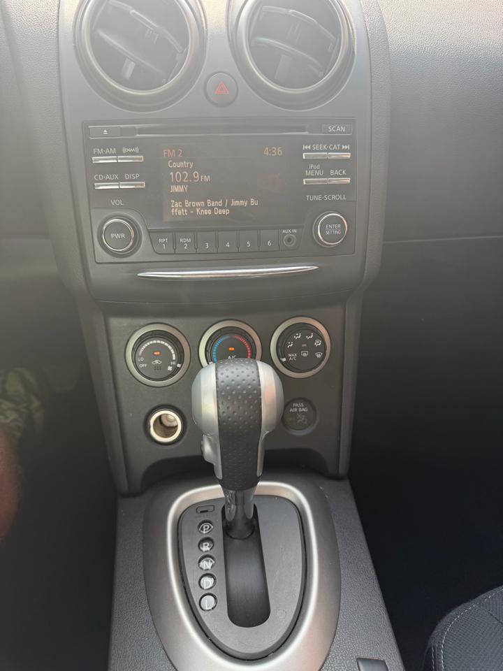 Nissan Rogue SV AWD 2013