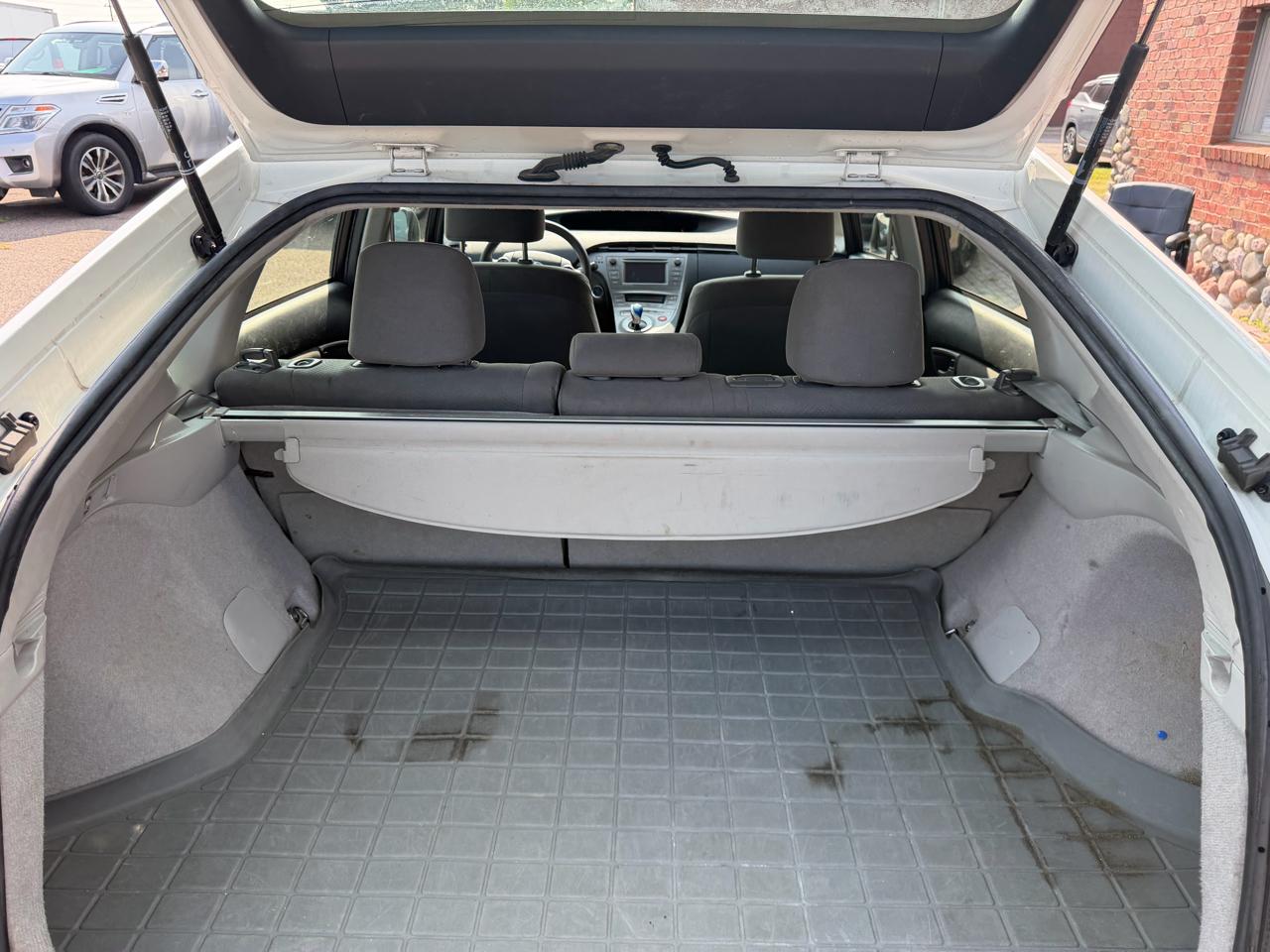 Toyota Prius Four 2014