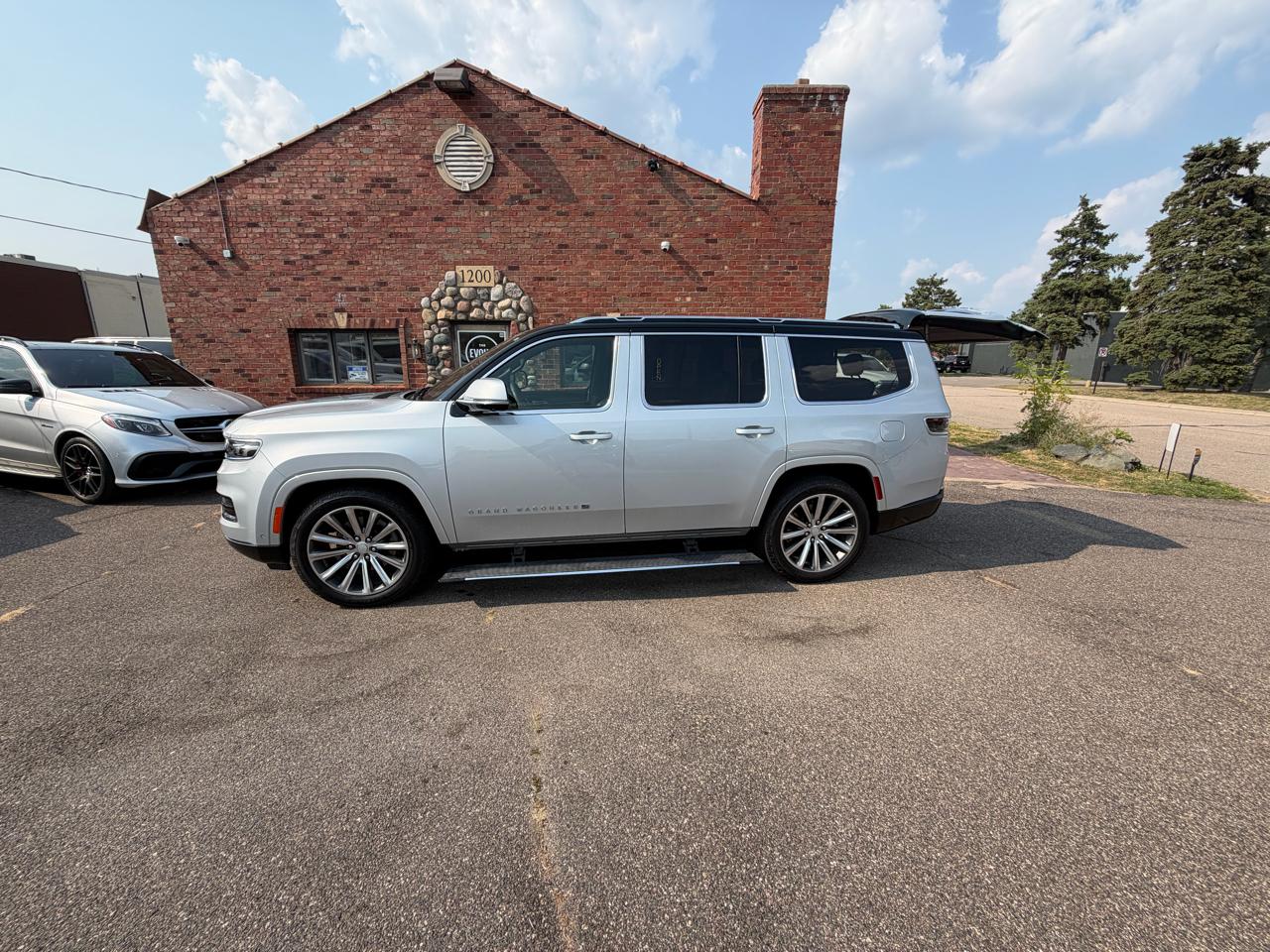 Jeep Grand Wagoneer Series I 4WD 2022