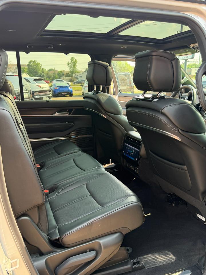 Jeep Grand Wagoneer Series I 4WD 2022