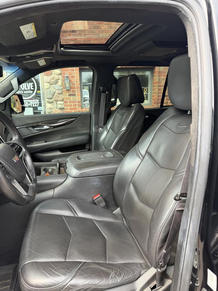 Cadillac Escalade 4WD 4dr Platinum 2016