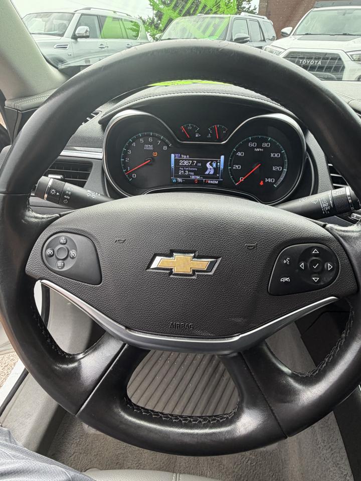 Chevrolet Impala 4dr Sdn LT w/1LT 2018