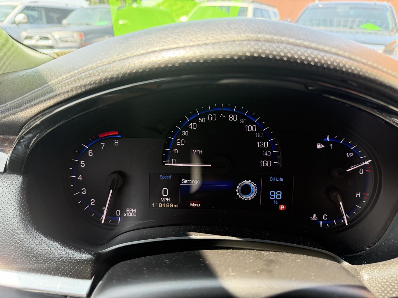 Cadillac XTS 4dr Sdn Luxury AWD 2013