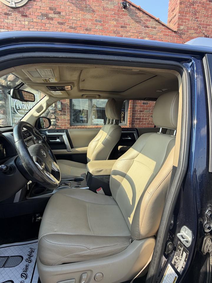 Toyota 4Runner 4WD 4dr V6 Limited (Natl) 2014