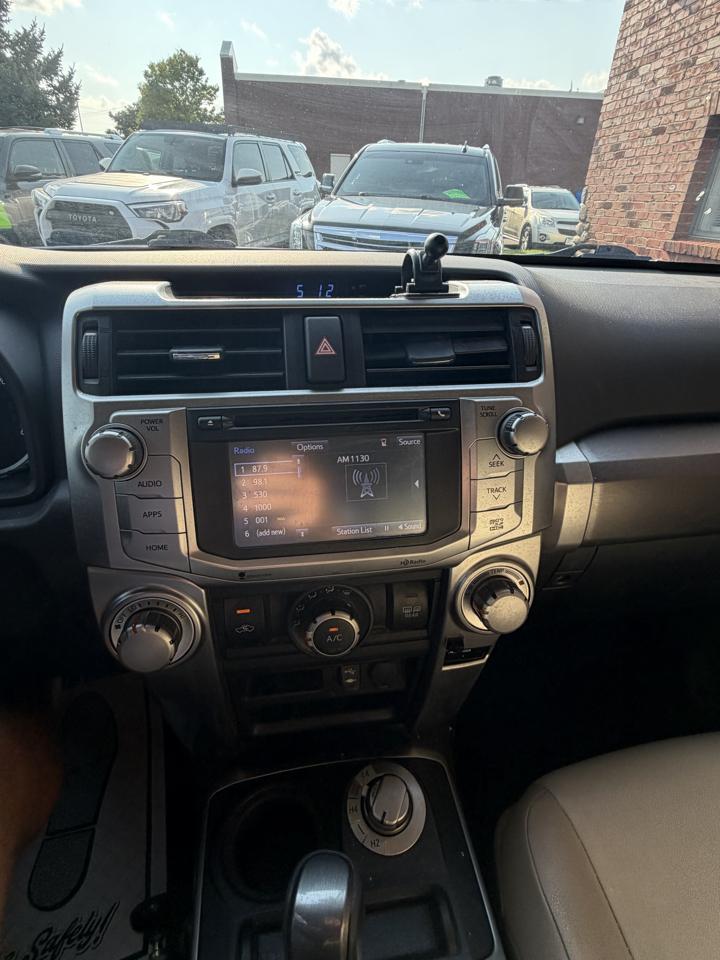 Toyota 4Runner 4WD 4dr V6 Limited (Natl) 2014