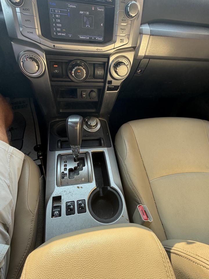 Toyota 4Runner 4WD 4dr V6 Limited (Natl) 2014