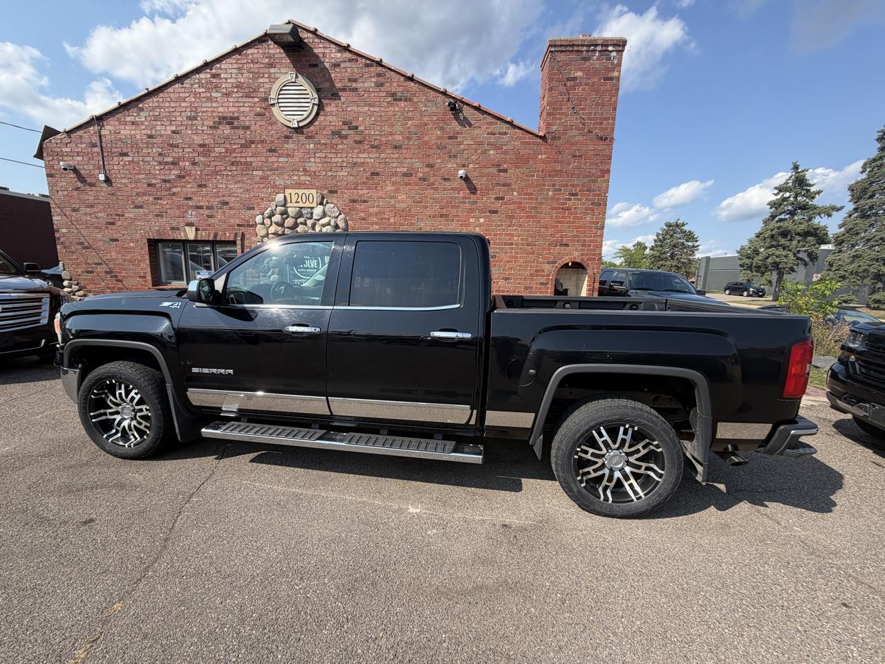 GMC Sierra 1500 4WD Crew Cab 143.5" SLT 2014