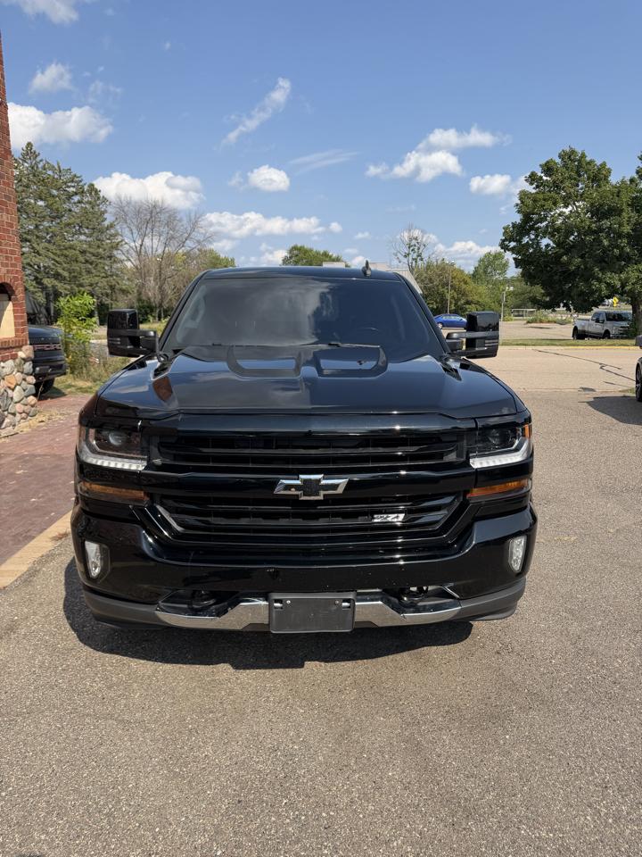 Chevrolet Silverado 1500 4WD Crew Cab 143.5" LT w/2LT 2018
