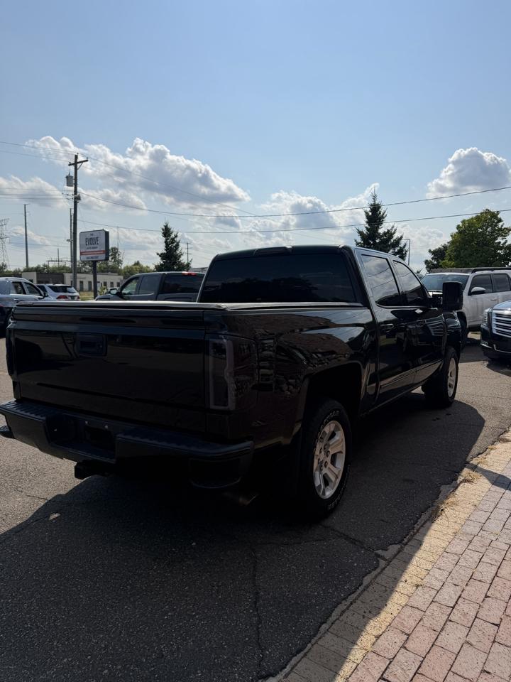 Chevrolet Silverado 1500 4WD Crew Cab 143.5" LT w/2LT 2018