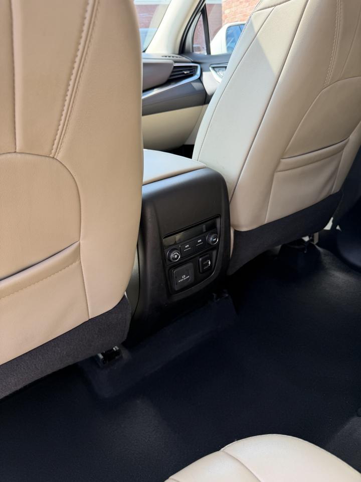 Buick Enclave AWD 4dr Essence 2018