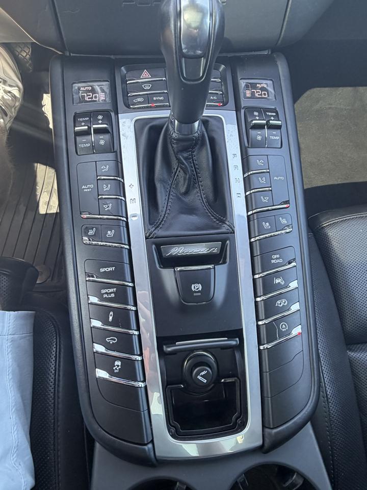 Porsche Macan GTS AWD 2018