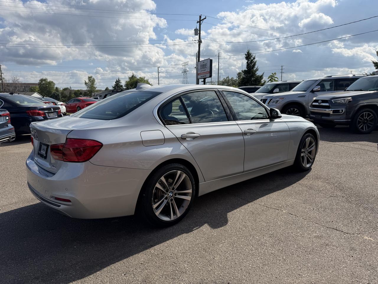 BMW 3 Series 330i xDrive Sedan South Africa 2018