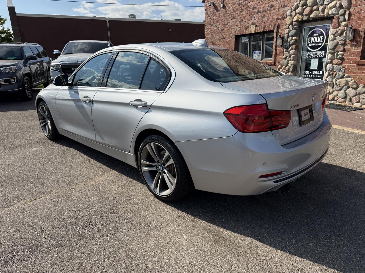 BMW 3 Series 330i xDrive Sedan South Africa 2018