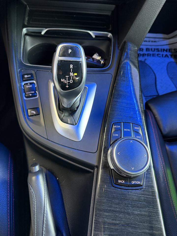 BMW 3 Series 330i xDrive Sedan South Africa 2018