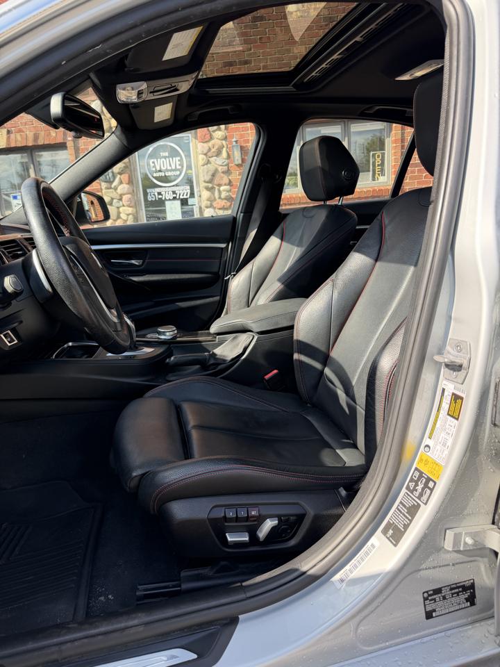 BMW 3 Series 330i xDrive Sedan South Africa 2018