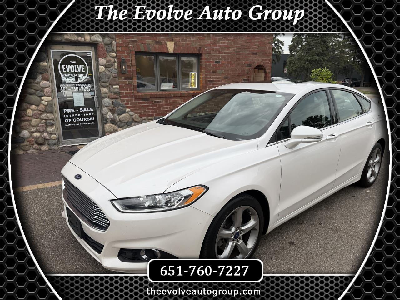 2014 Ford Fusion 4dr Sdn SE FWD