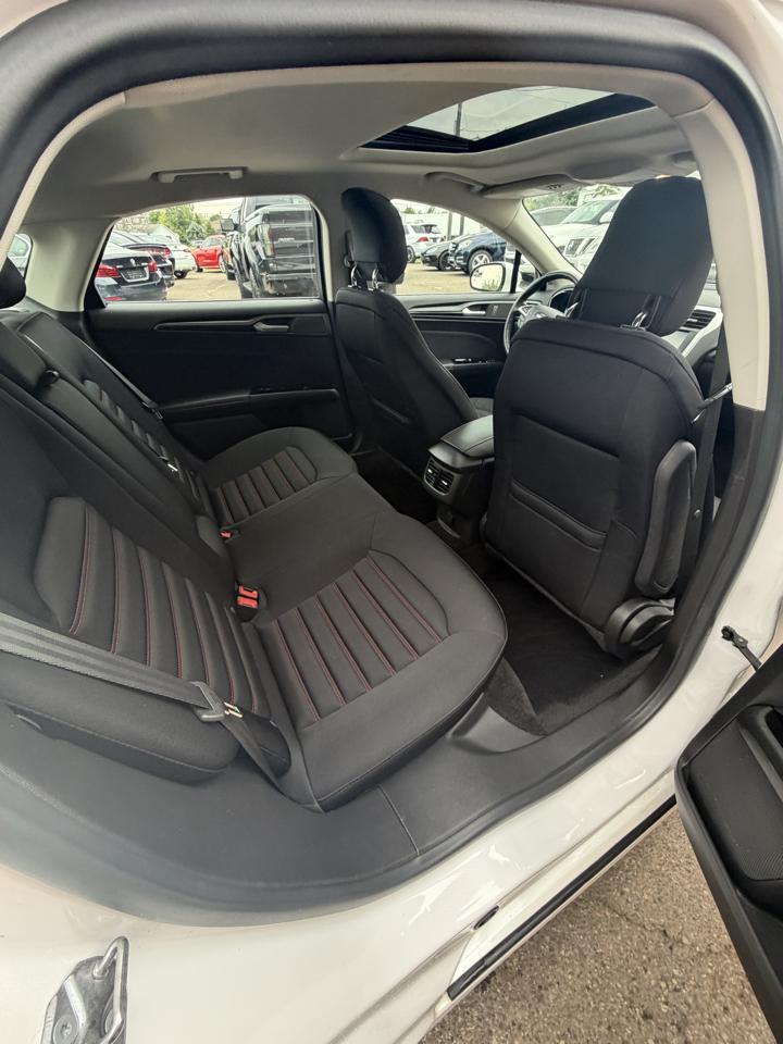 Ford Fusion 4dr Sdn SE FWD 2014