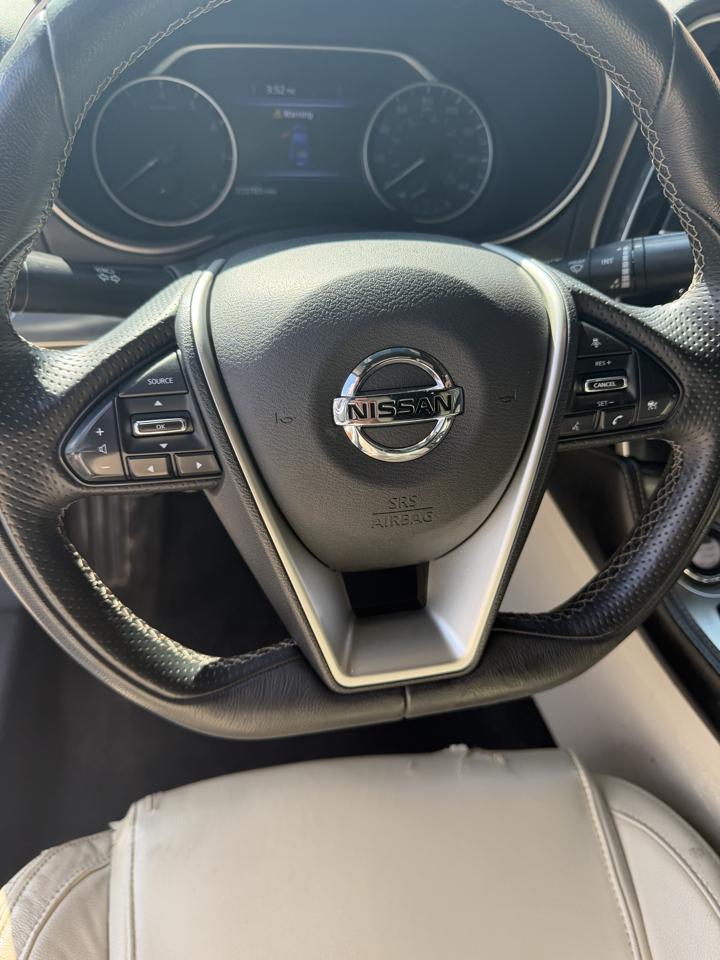 Nissan Maxima SV 3.5L 2021