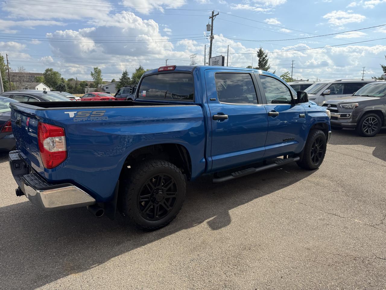 Toyota Tundra SR5 CrewMax 2WD 2018