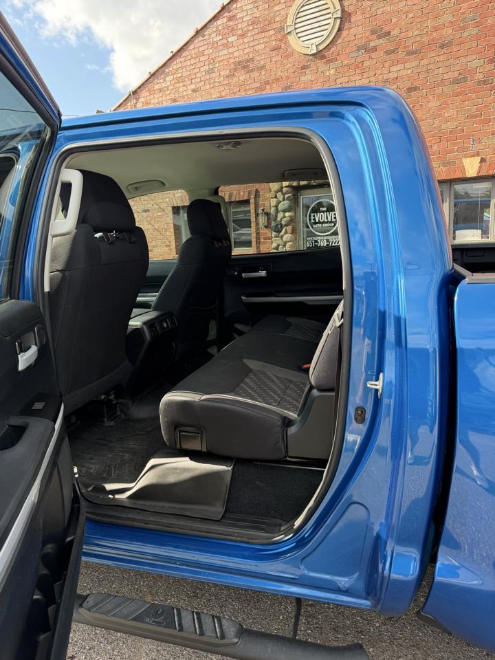 Toyota Tundra SR5 CrewMax 2WD 2018