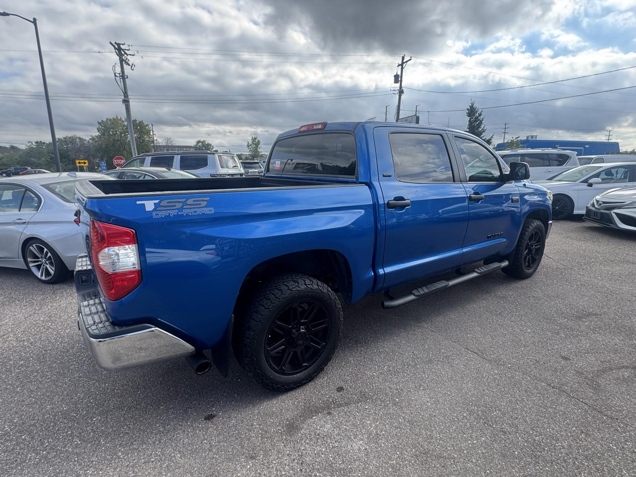 Toyota Tundra SR5 CrewMax 2WD 2018