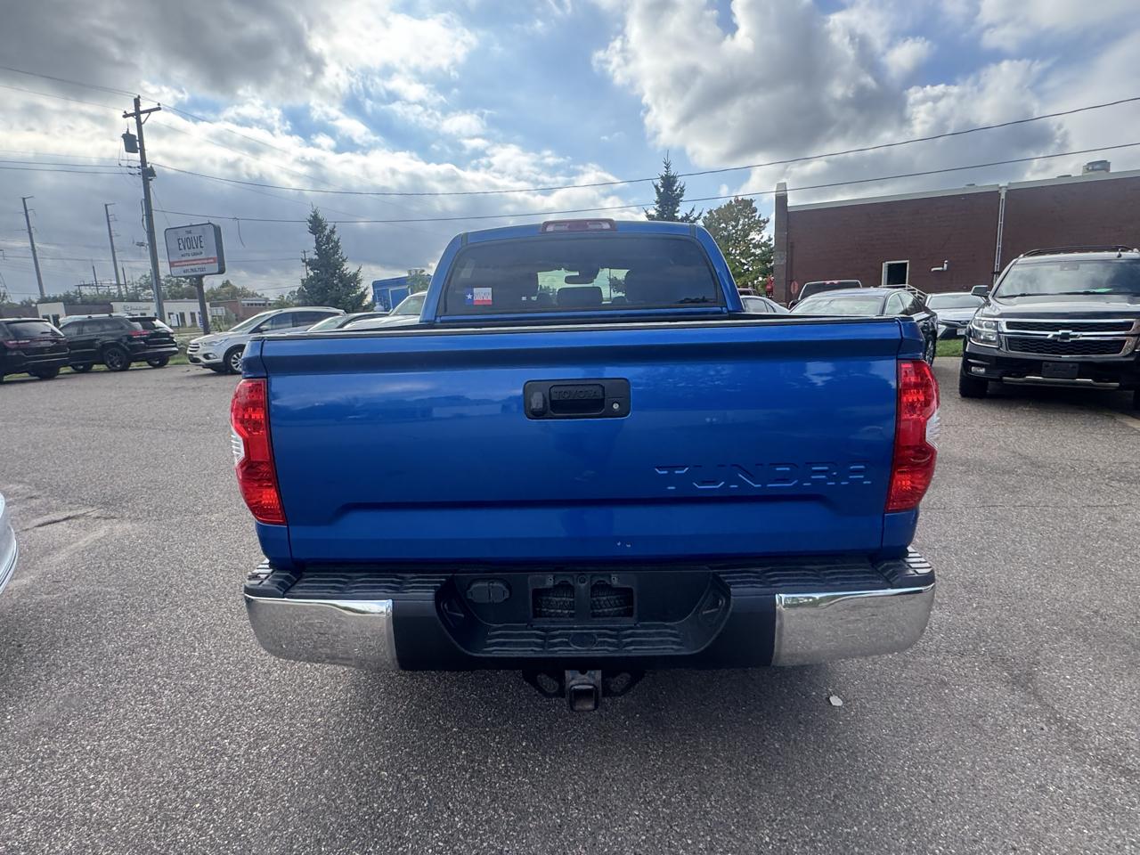 Toyota Tundra SR5 CrewMax 2WD 2018
