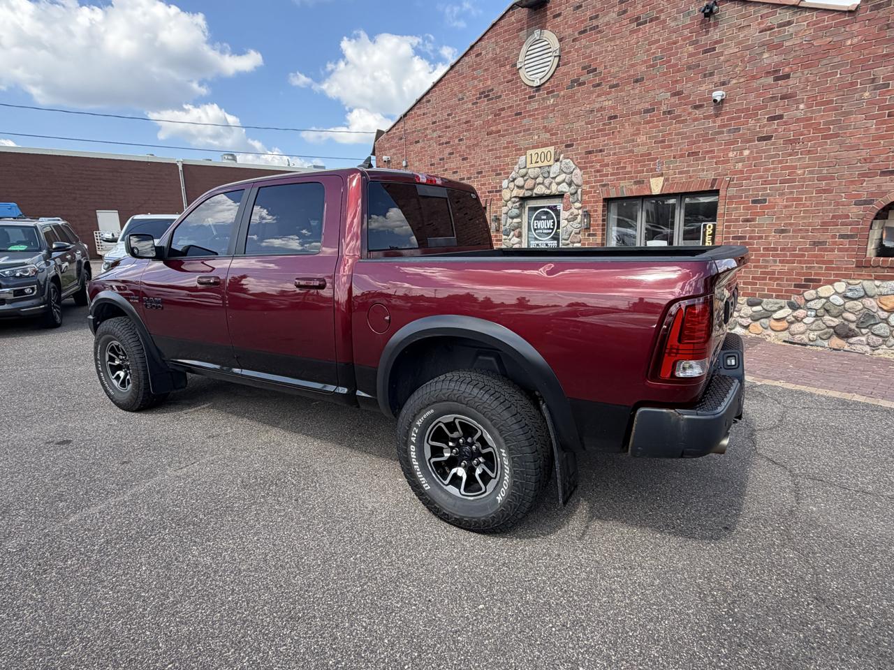 RAM 1500 Rebel 4x4 Crew Cab 5'7" Box 2017