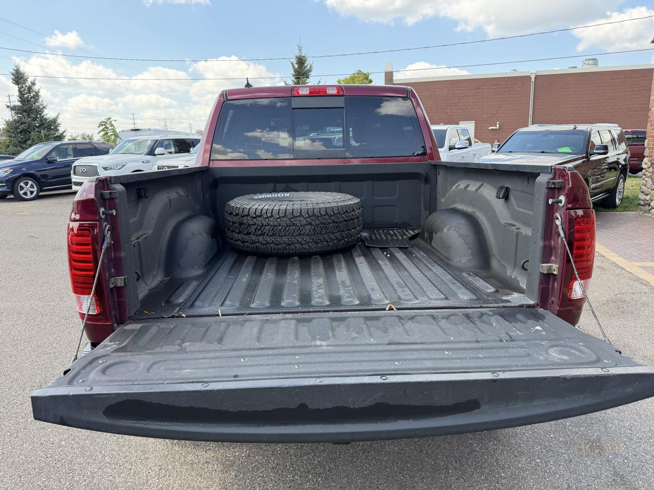 RAM 1500 Rebel 4x4 Crew Cab 5'7" Box 2017