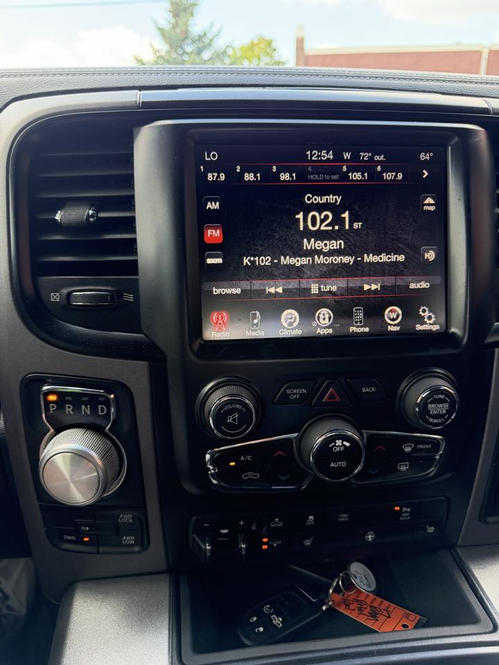 RAM 1500 Rebel 4x4 Crew Cab 5'7" Box 2017