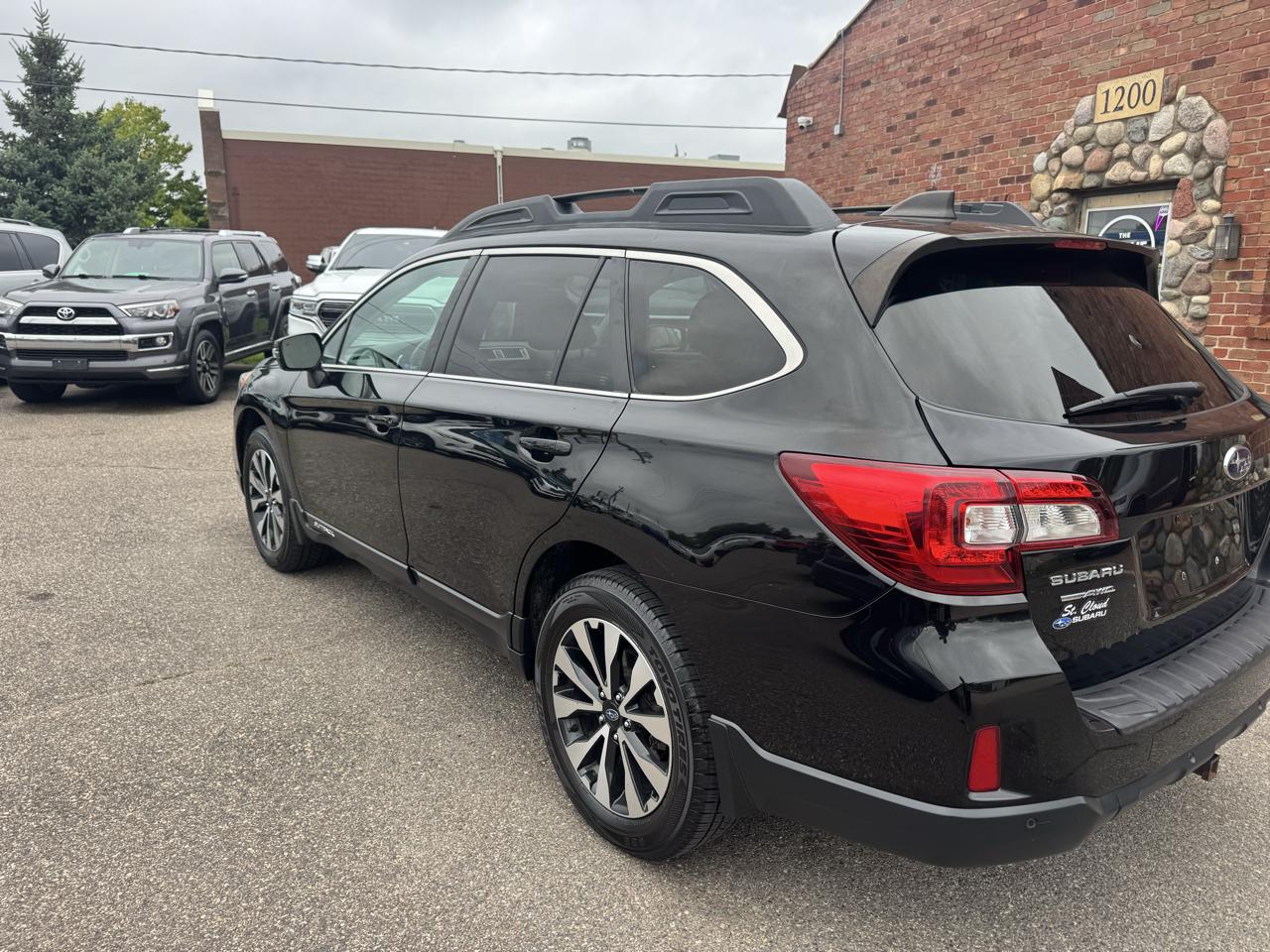 Subaru Outback 2.5i Limited 2017