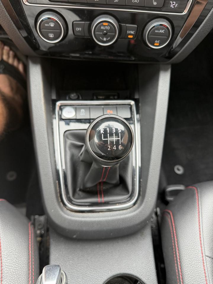 Volkswagen Jetta GLI Manual 2017