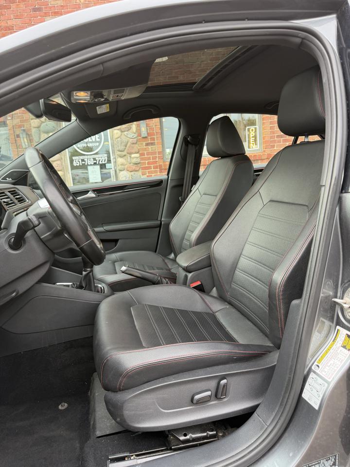 Volkswagen Jetta GLI Manual 2017