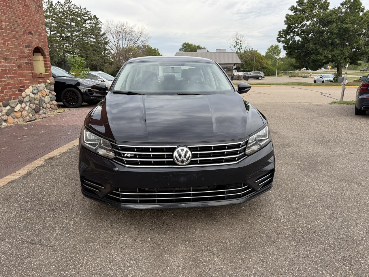 Volkswagen Passat 2.0T S Auto 2018